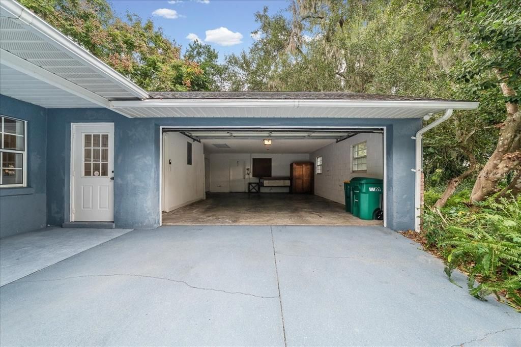 На продажу: $449,900 (2 спален, 2 ванн, 1401 Квадратных фут)