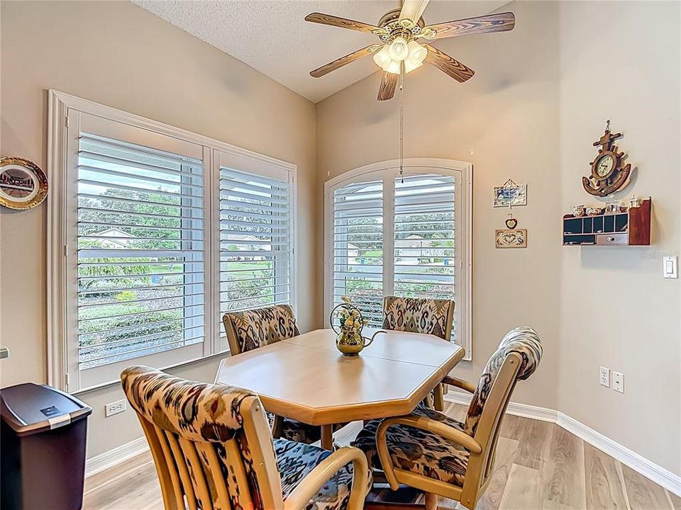 En Venta: $225,000 (2 camas, 2 baños, 1280 Pies cuadrados)