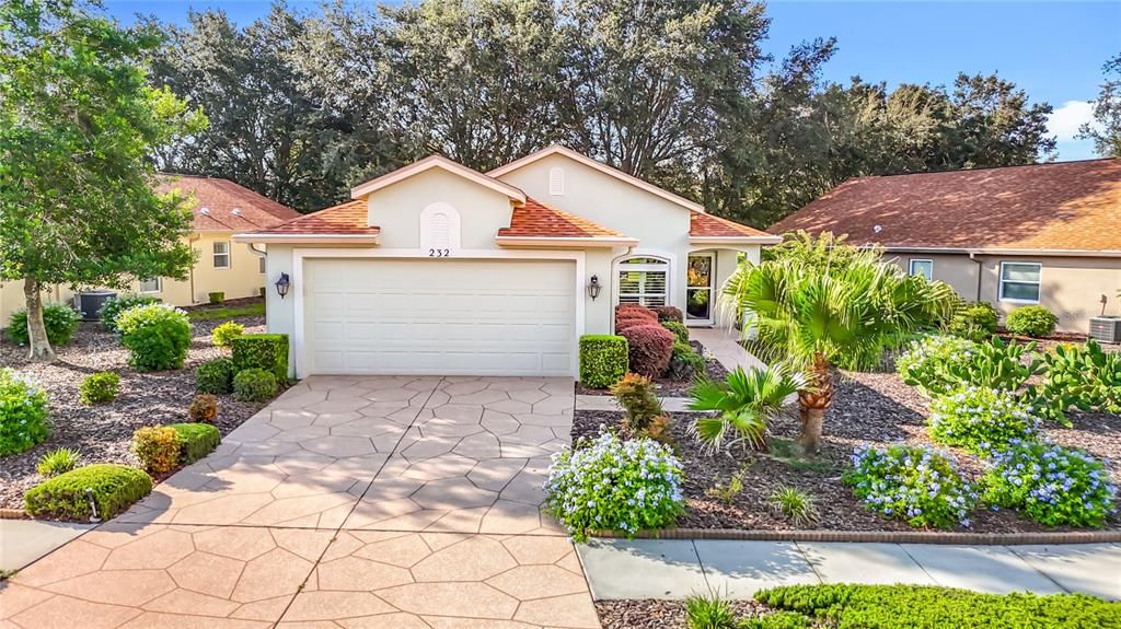 En Venta: $225,000 (2 camas, 2 baños, 1280 Pies cuadrados)