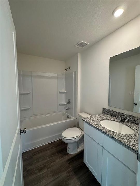 En Renta: $1,900 (3 camas, 2 baños, 1582 Pies cuadrados)