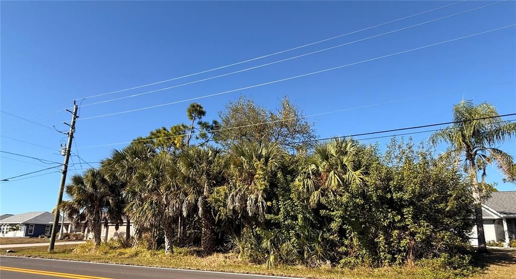 En Venta: $29,900 (0.23 acres)