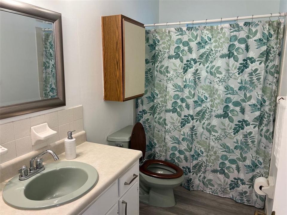 En Venta: $230,000 (3 camas, 2 baños, 1172 Pies cuadrados)