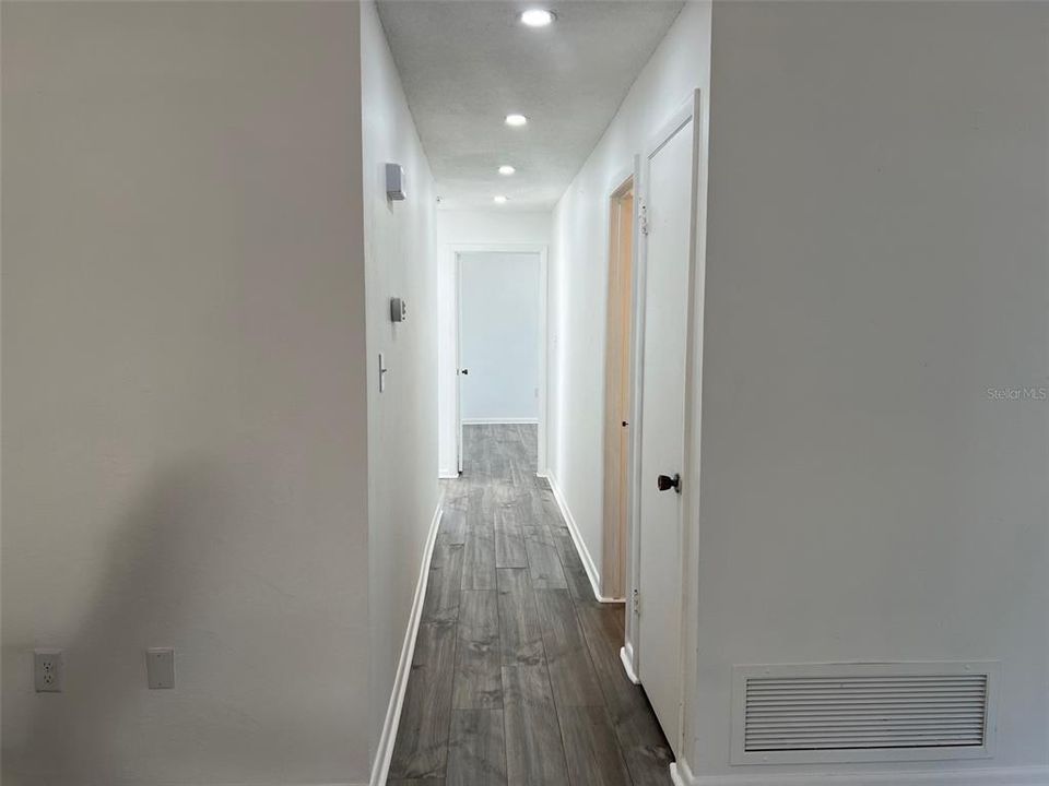 En Venta: $230,000 (3 camas, 2 baños, 1172 Pies cuadrados)