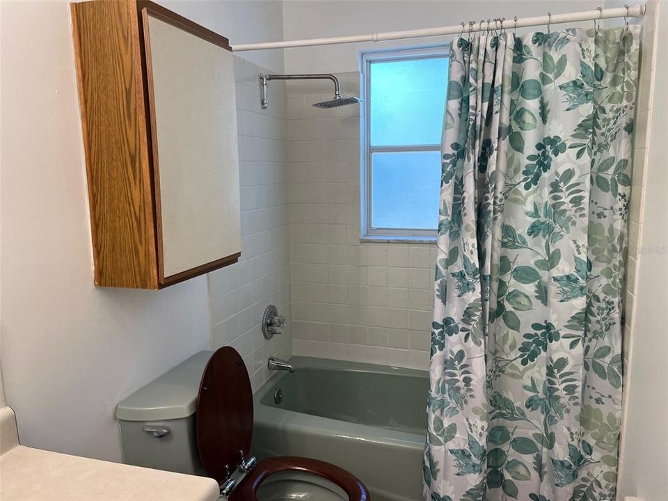 En Venta: $230,000 (3 camas, 2 baños, 1172 Pies cuadrados)