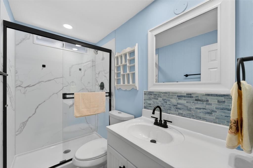 На продажу: $208,000 (2 спален, 2 ванн, 960 Квадратных фут)