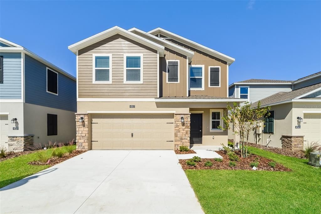 For Rent: $2,025 (5 beds, 2 baths, 2112 Square Feet)