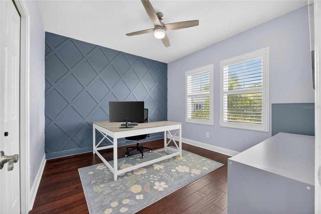 En Venta: $955,000 (4 camas, 2 baños, 2620 Pies cuadrados)