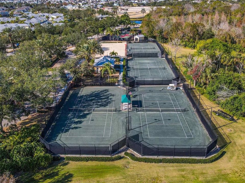 En Venta: $955,000 (4 camas, 2 baños, 2620 Pies cuadrados)