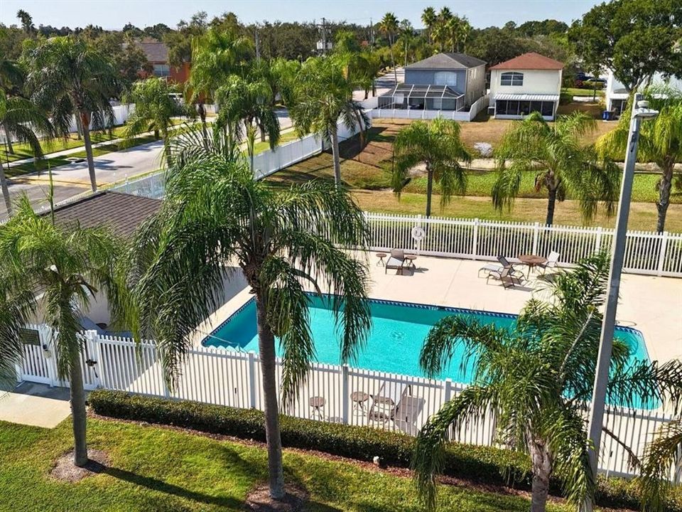 出租: $1,750 (2 贝兹, 1 浴室, 1159 平方英尺)