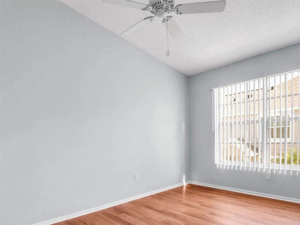 出租: $1,750 (2 贝兹, 1 浴室, 1159 平方英尺)