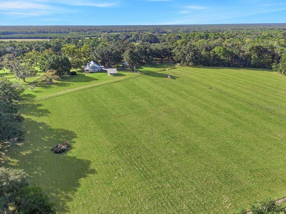 待售: $920,000 (3 贝兹, 2 浴室, 2136 平方英尺)