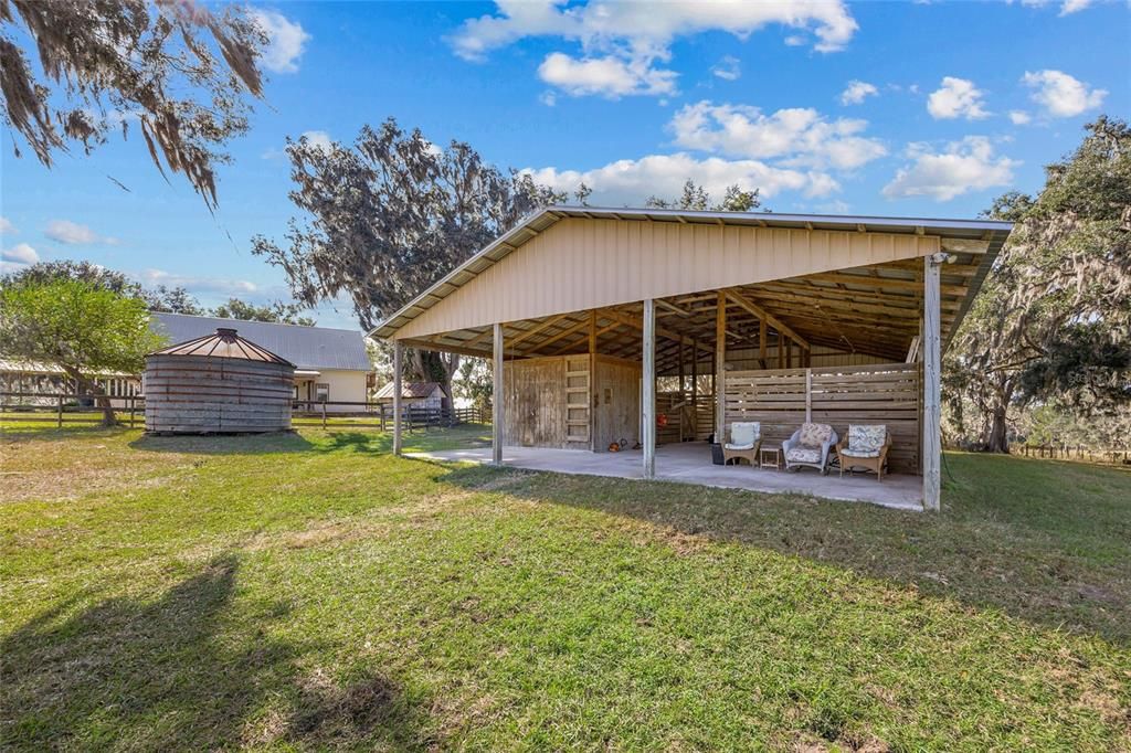 待售: $920,000 (3 贝兹, 2 浴室, 2136 平方英尺)