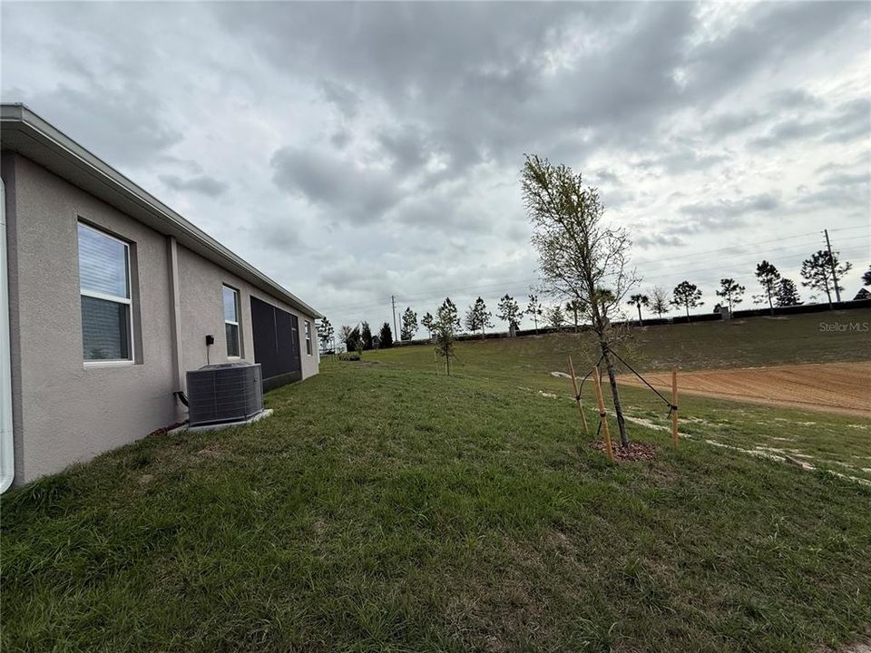 出租: $2,600 (4 贝兹, 3 浴室, 2599 平方英尺)