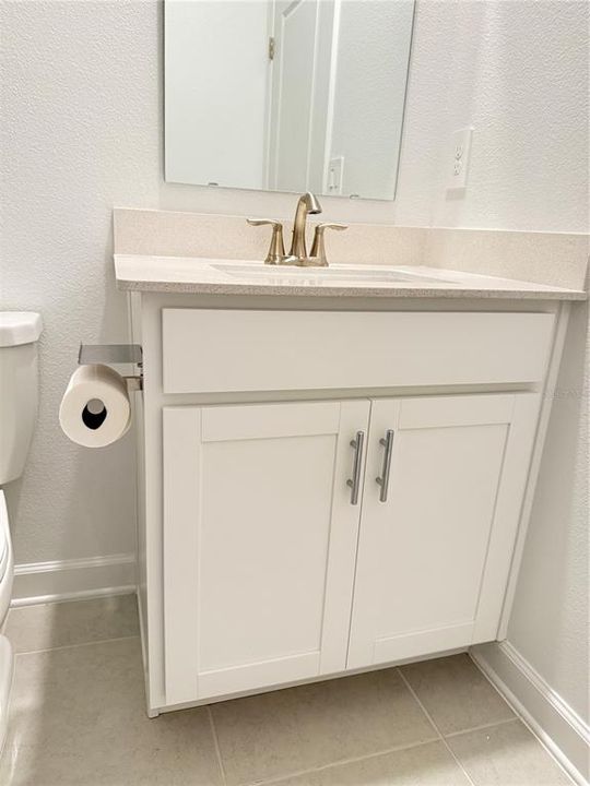 出租: $2,600 (4 贝兹, 3 浴室, 2599 平方英尺)