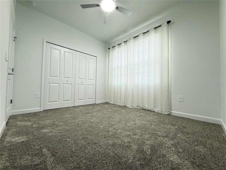 出租: $2,600 (4 贝兹, 3 浴室, 2599 平方英尺)