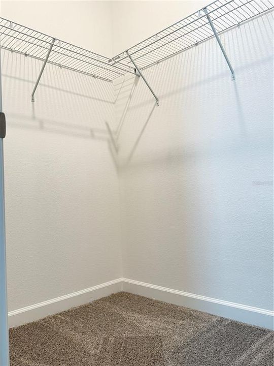 出租: $2,600 (4 贝兹, 3 浴室, 2599 平方英尺)