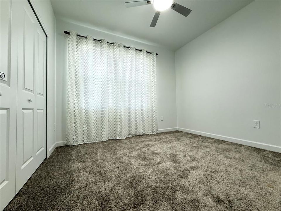 出租: $2,600 (4 贝兹, 3 浴室, 2599 平方英尺)