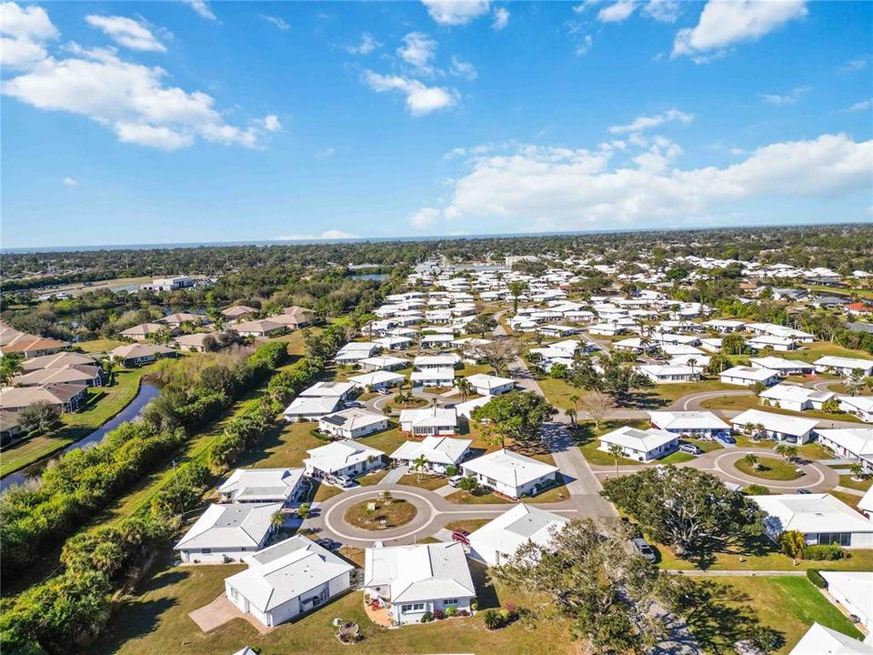 En Venta: $249,900 (2 camas, 2 baños, 1311 Pies cuadrados)