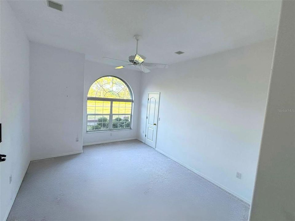 En Venta: $769,000 (4 camas, 3 baños, 3789 Pies cuadrados)