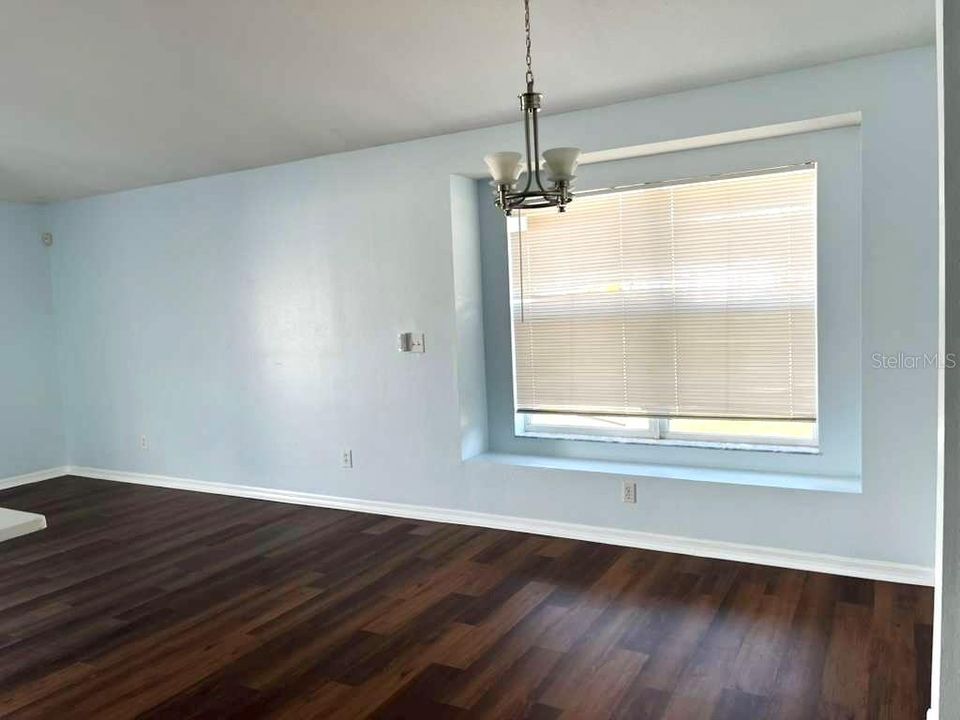 出租: $2,650 (3 贝兹, 2 浴室, 1854 平方英尺)