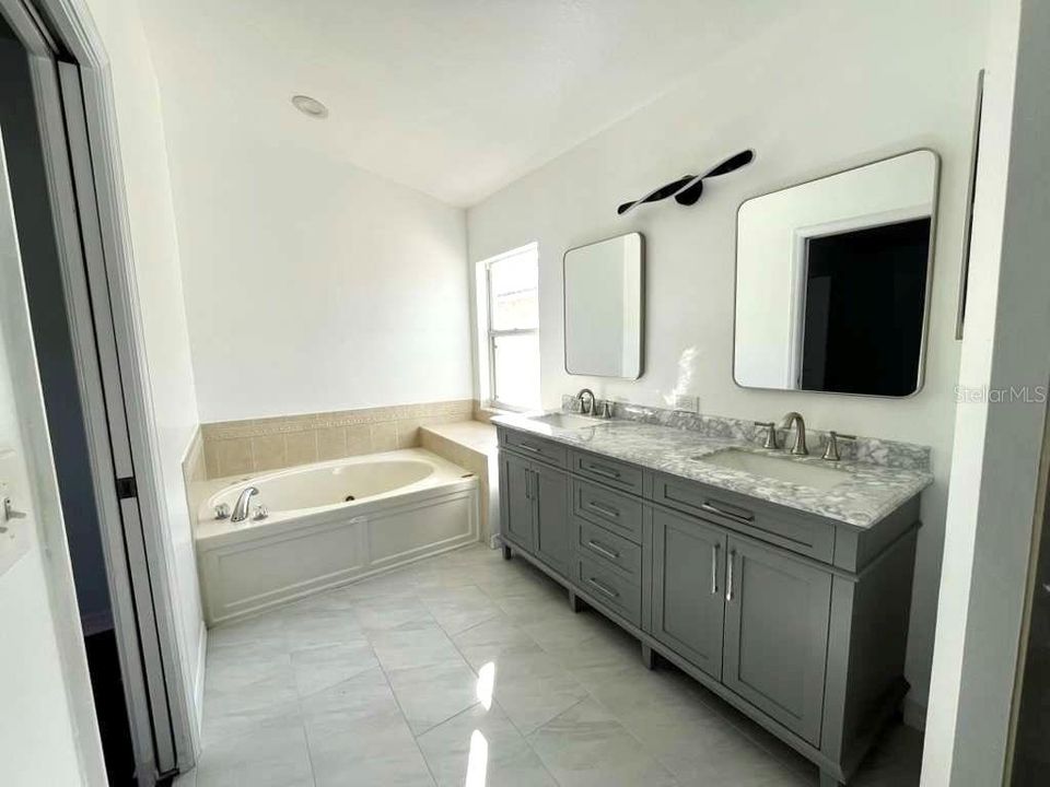 出租: $2,650 (3 贝兹, 2 浴室, 1854 平方英尺)