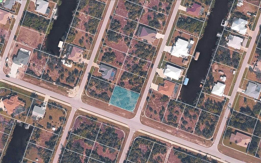 На продажу: $30,000 (0.27 acres)