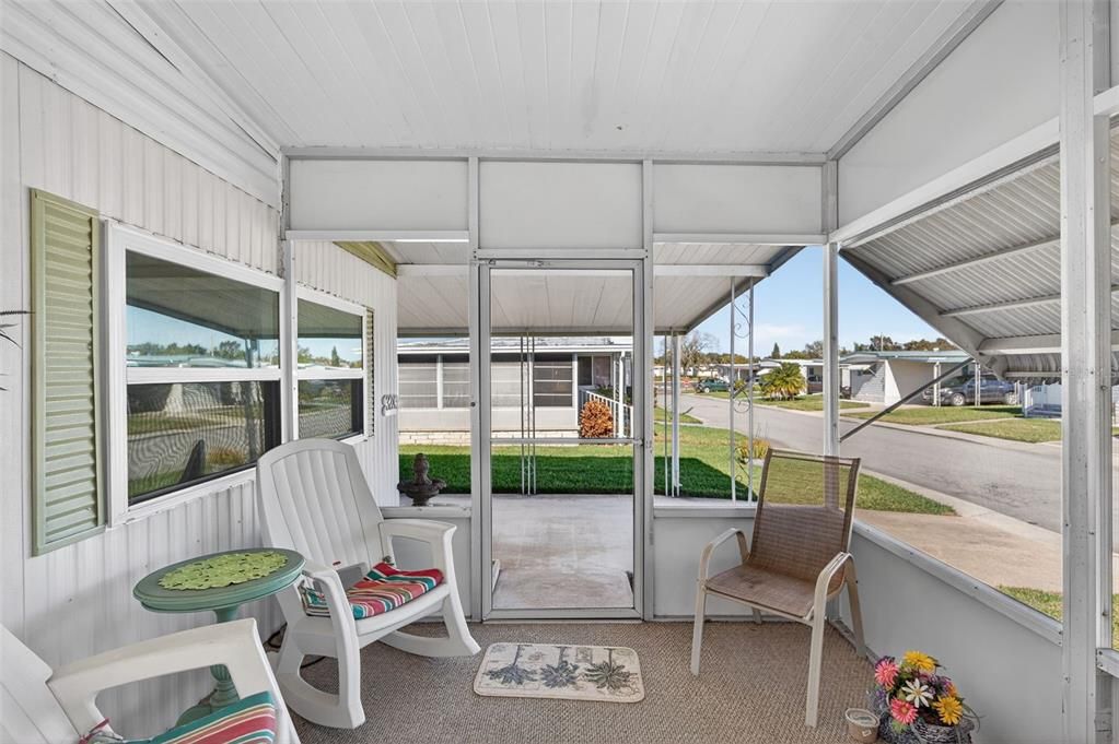 待售: $140,000 (2 贝兹, 2 浴室, 1104 平方英尺)