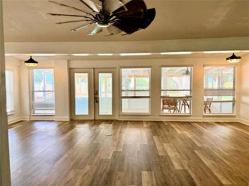 For Sale: $670,700 (3 beds, 2 baths, 2252 Square Feet)