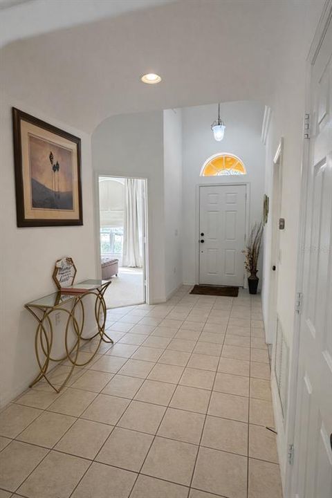 待售: $390,000 (4 贝兹, 3 浴室, 1937 平方英尺)