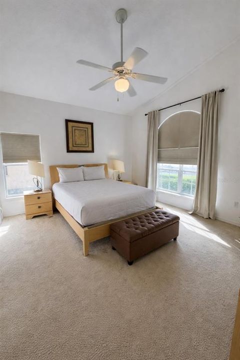 待售: $390,000 (4 贝兹, 3 浴室, 1937 平方英尺)