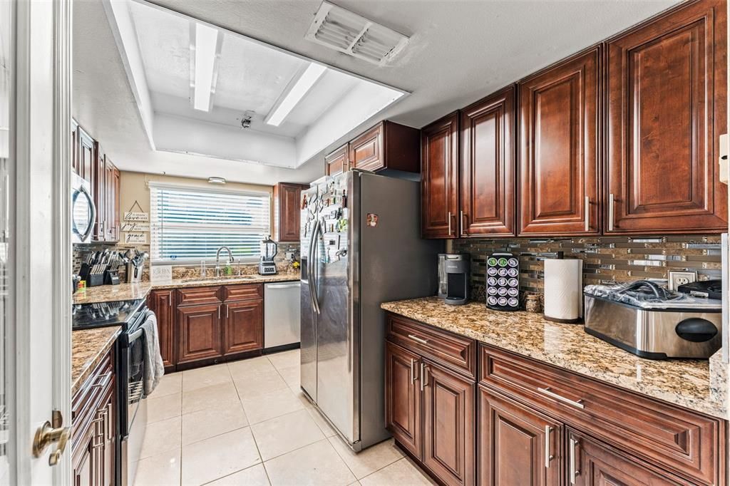 For Sale: $460,000 (4 beds, 3 baths, 1790 Square Feet)