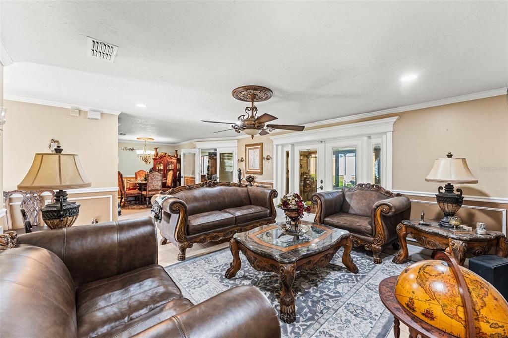 For Sale: $460,000 (4 beds, 3 baths, 1790 Square Feet)