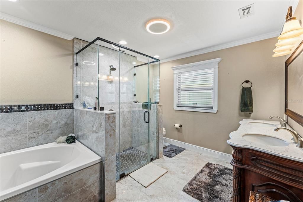 For Sale: $460,000 (4 beds, 3 baths, 1790 Square Feet)