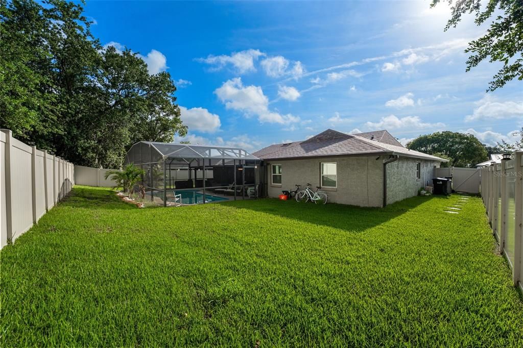 For Sale: $460,000 (4 beds, 3 baths, 1790 Square Feet)