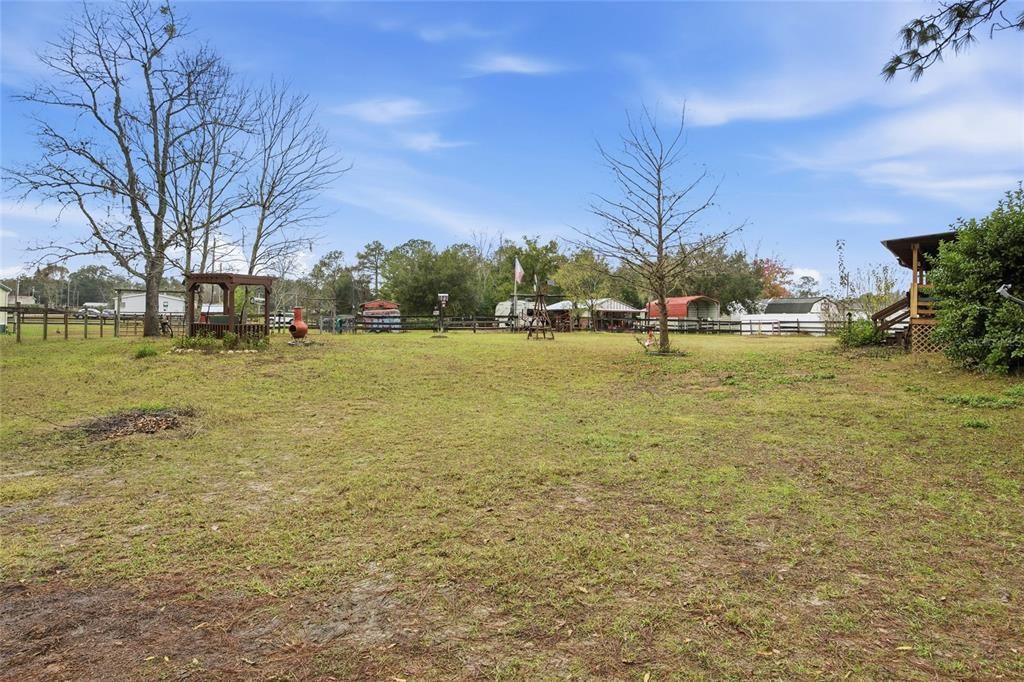 For Sale: $290,000 (4 beds, 2 baths, 1836 Square Feet)