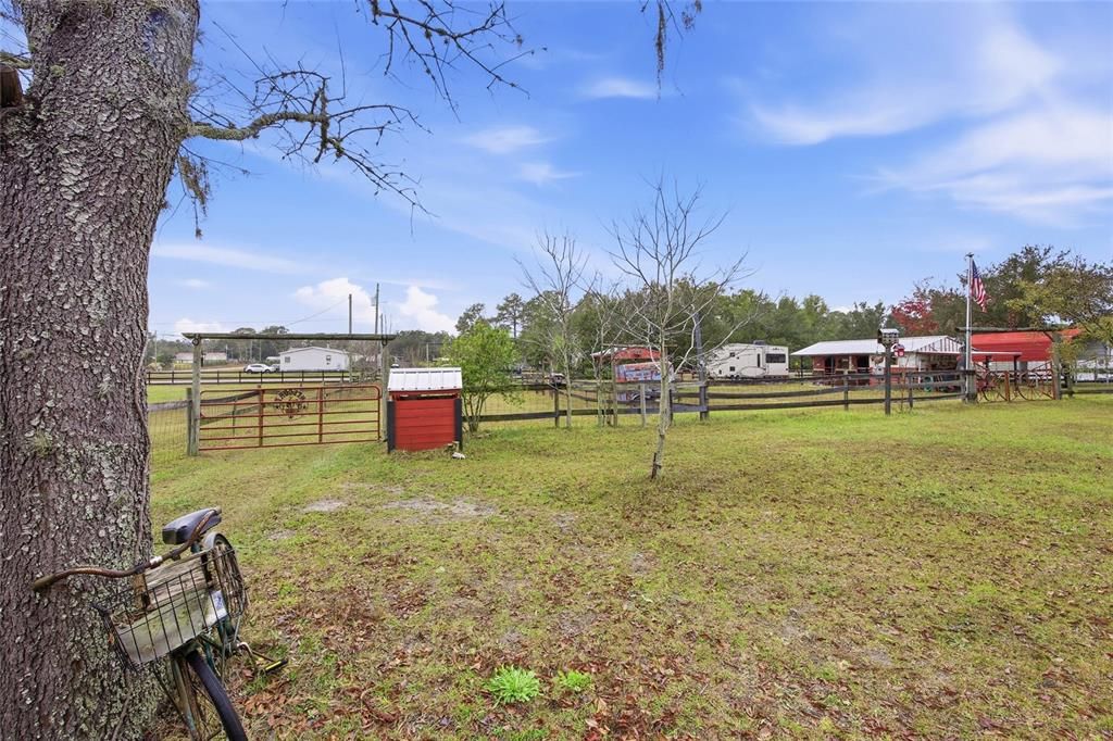 For Sale: $290,000 (4 beds, 2 baths, 1836 Square Feet)