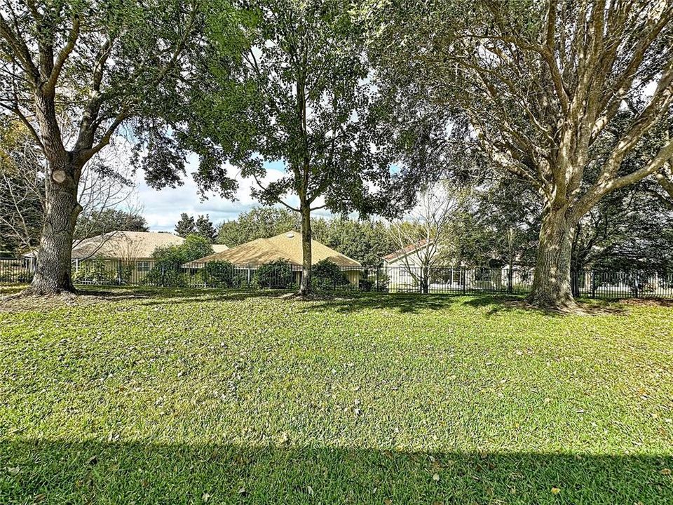 For Sale: $325,000 (3 beds, 2 baths, 1694 Square Feet)