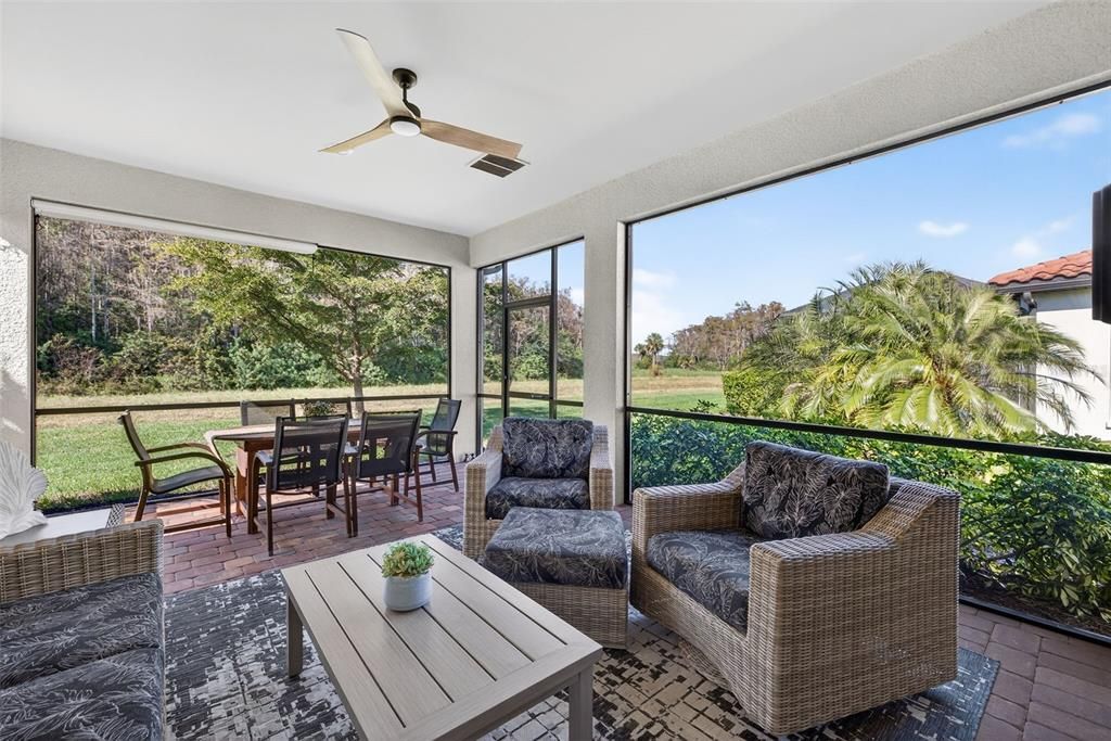 For Sale: $369,000 (2 beds, 2 baths, 1546 Square Feet)