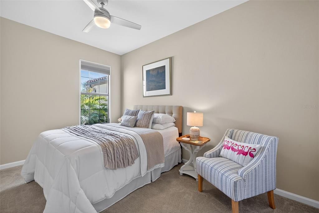 For Sale: $369,000 (2 beds, 2 baths, 1546 Square Feet)