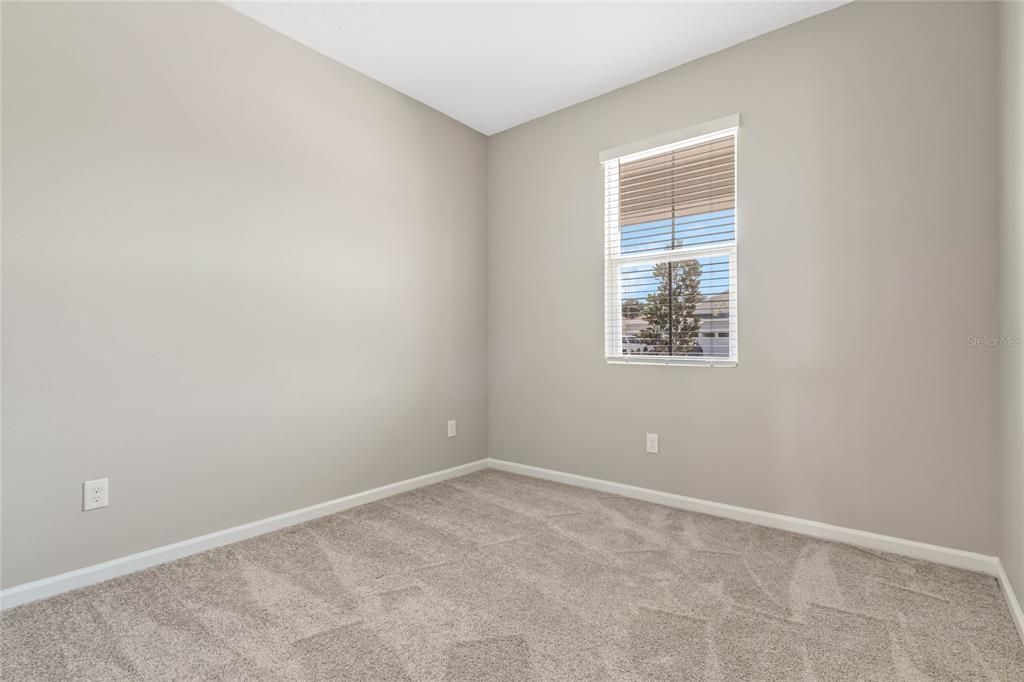 For Sale: $412,000 (3 beds, 2 baths, 1718 Square Feet)