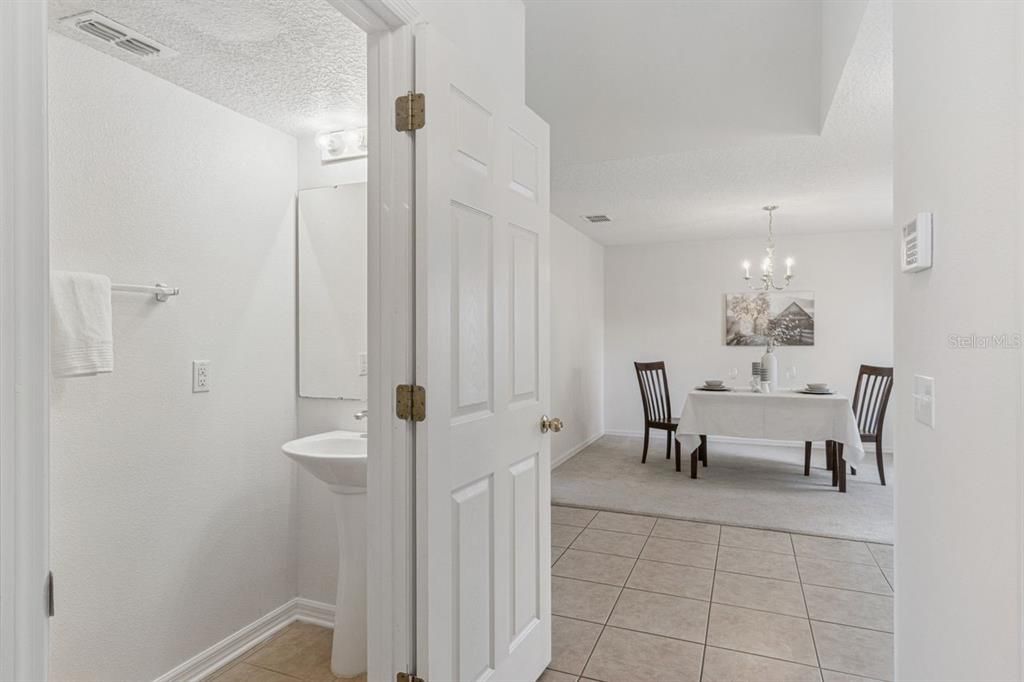 出租: $2,700 (3 贝兹, 2 浴室, 2924 平方英尺)