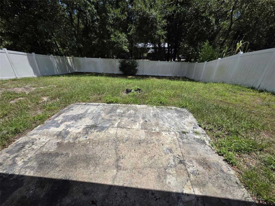 На продажу: $229,000 (2 спален, 1 ванн, 1120 Квадратных фут)