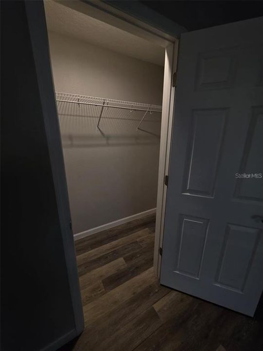 На продажу: $229,000 (2 спален, 1 ванн, 1120 Квадратных фут)