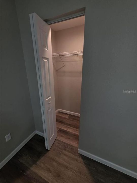 На продажу: $229,000 (2 спален, 1 ванн, 1120 Квадратных фут)