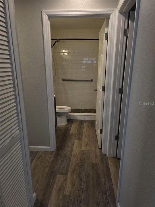 На продажу: $229,000 (2 спален, 1 ванн, 1120 Квадратных фут)