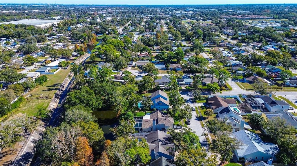 На продажу: $499,000 (4 спален, 2 ванн, 2114 Квадратных фут)