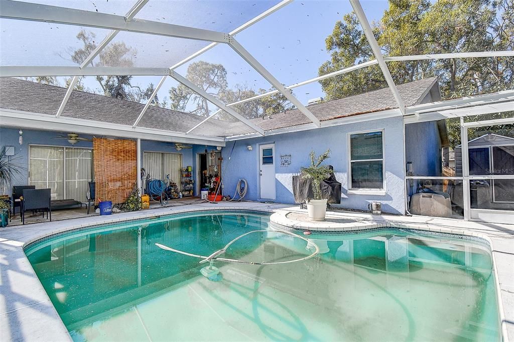 На продажу: $499,000 (4 спален, 2 ванн, 2114 Квадратных фут)