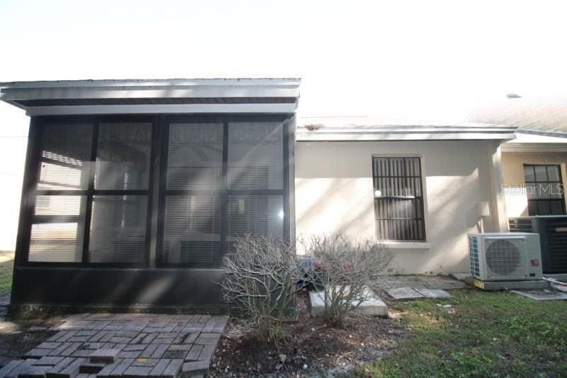 На продажу: $202,500 (2 спален, 2 ванн, 1076 Квадратных фут)