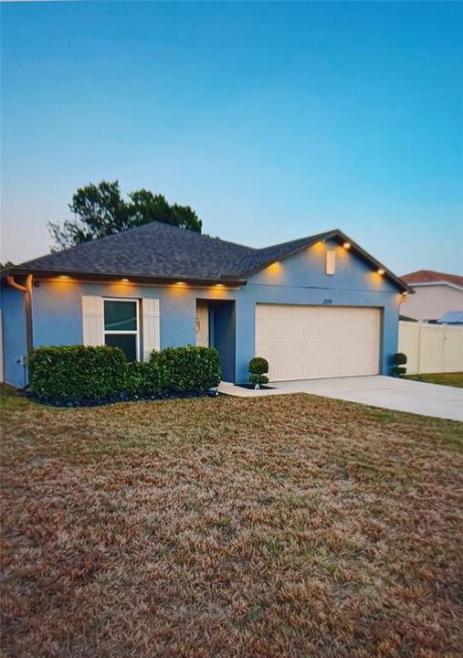 For Sale: $369,999 (4 beds, 2 baths, 1453 Square Feet)
