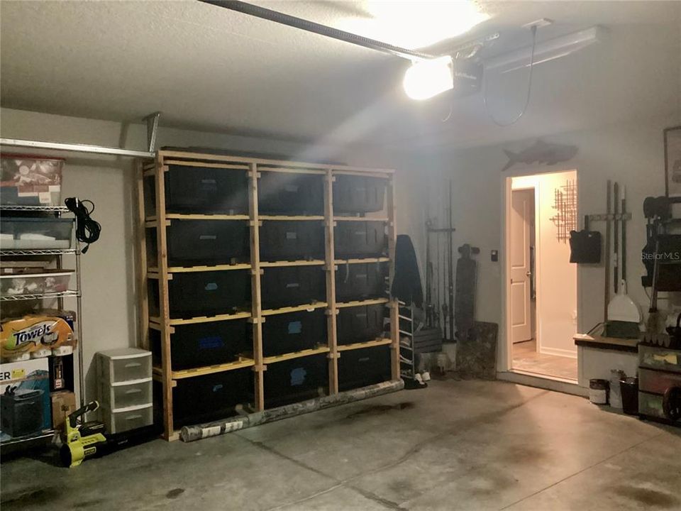 For Sale: $369,999 (4 beds, 2 baths, 1453 Square Feet)